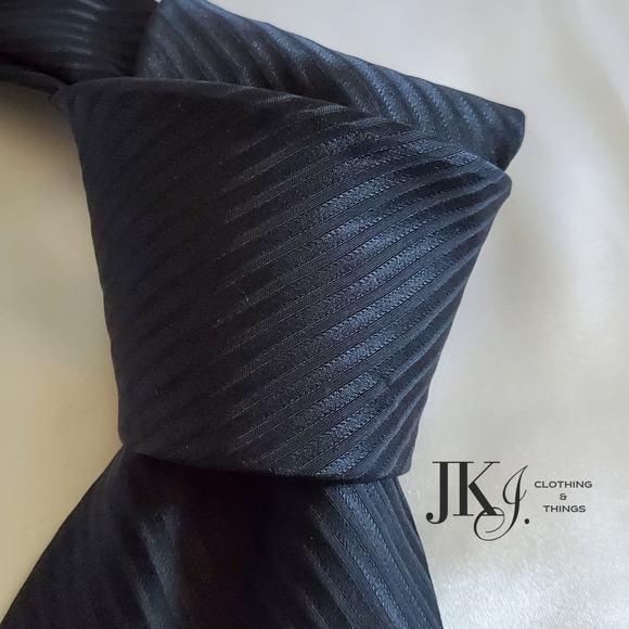 City Of London by Ferrell Reed Mens Necktie Silk Black Striped - Picture 4 of 7